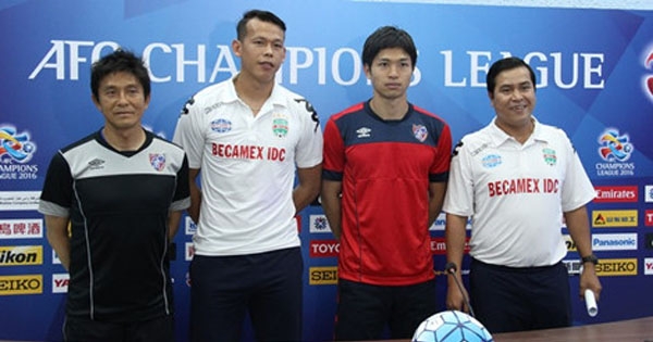 B. Bình Dương muốn ‘tặng quà’ AFC cho giới hâm mộ