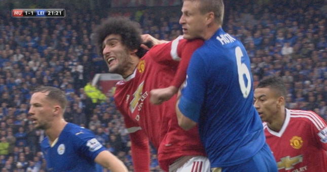 Đã có án phạt chính thức dành cho Fellaini