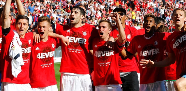 Bayern Munich vô địch Bundesliga trước 1 vòng đấu