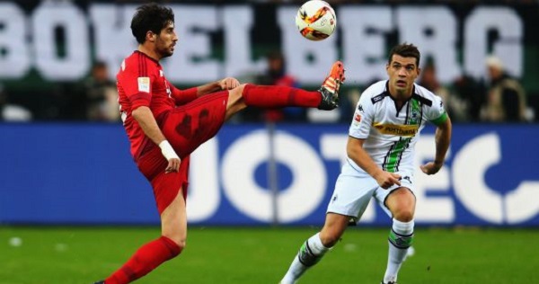 Granit Xhaka chính thức lên tiếng về chuyện tới Arsenal