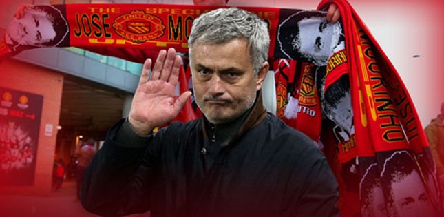 Chuyển nhượng MU: Mourinho vẫn đợi Man Utd