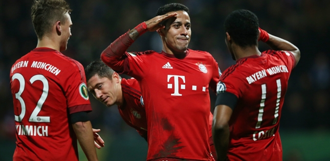 Bundesliga xác định đủ suất xuống hạng và nhóm dự cúp châu Âu