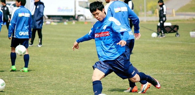 Mito Hollyhock nhận tài trợ 'béo bở' đầu tiên khi có Công Phượng