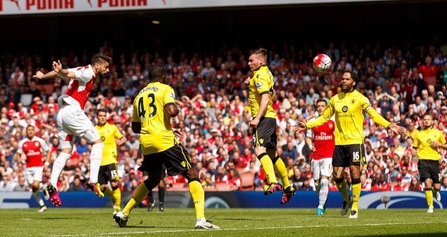 Video bàn thắng: Arsenal 4-0 Aston Villa (Vòng 38 - Ngoại hạng Anh)