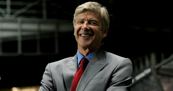 Arsenal tính phá vỡ kỷ lục chuyển nhượng của Ozil hè này