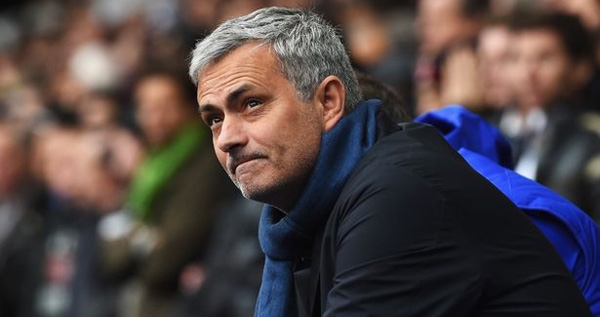 Sau Matic, HLV Mourinho lại nhắm mua sao Chelsea
