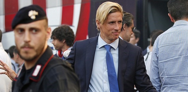 Chùm ảnh: Torres lịch lãm cùng dàn sao Atletico đổ bộ xuống Milan