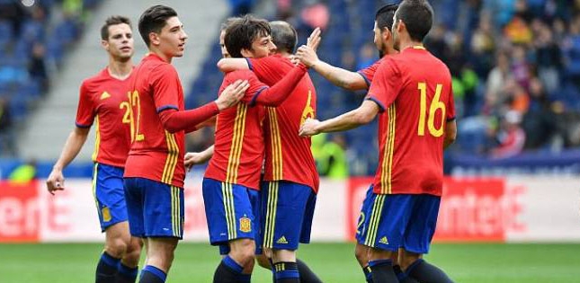 Đội hình tối ưu Tây Ban Nha đấu với CH Séc