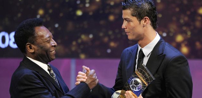 Pele: 'Ronaldo là cầu thủ số 1 thế giới'
