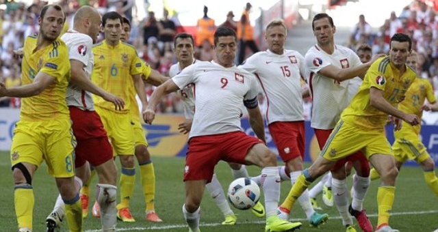Video bàn thắng: Ukraine 0-1 Ba Lan (EURO 2016)