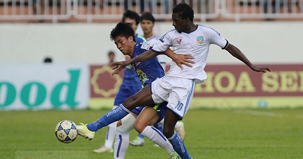 QNK Quảng Nam hủy diệt HAGL ngay tại Pleiku