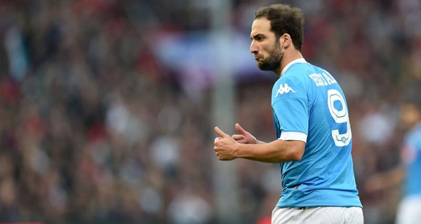 Higuain từ chối gia hạn hợp đồng, mở đường đến NHA