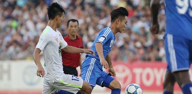 HAGL lại bức xúc với trọng tài