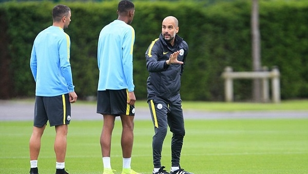 Chi tiền khủng, Pep sắp sở hữu hai sao trẻ