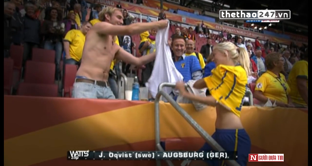 VIDEO: CĐV bóng đá láu cá nhất từng thấy