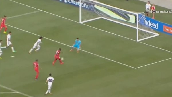 VIDEO: Sao trẻ PSG solo ghi bàn qua 5 cầu thủ Real Madrid