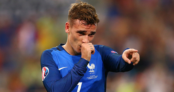 Antoine Griezmann bất ngờ tuyên bố muốn đến NHA