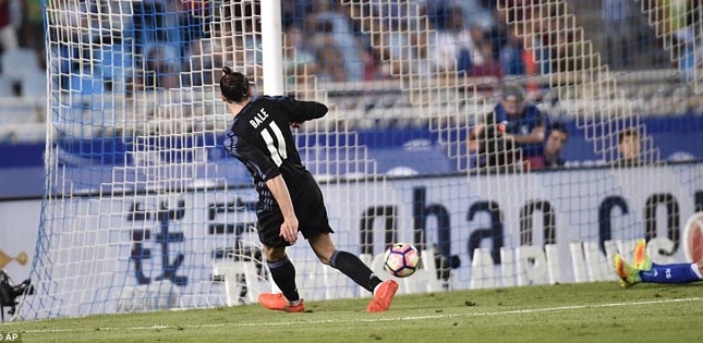 Chấm điểm Sociedad 0-3 Real: Tất cả dưới chân Bale