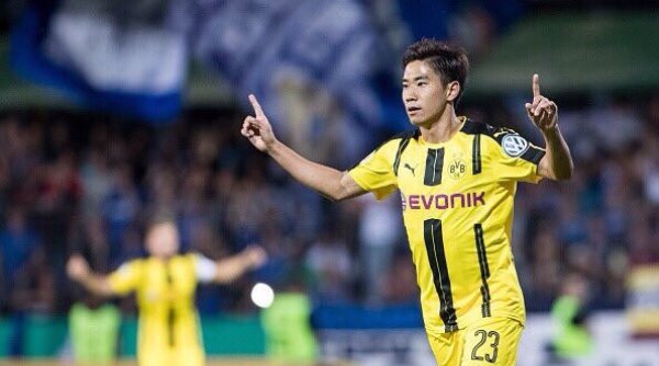 Kagawa lập cú đúp giúp Dortmund thắng đậm ở vòng 1 Cúp QG Đức