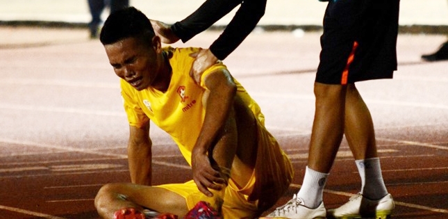 Sau vòng 23 V-League: Ngôi đầu đổi chủ, HAGL chính thức trụ hạng