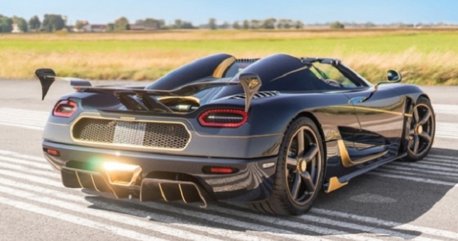 Koenigsegg Agera RS Naraya dát vàng đính kinh cương