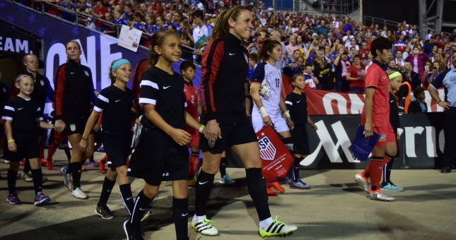 VIDEO: Tuyển nữ Thái Lan thảm bại 0-9 trước Mỹ