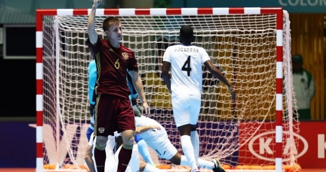 FIFA đưa cảnh báo cho ĐT futsal Việt Nam trước trận gặp Nga