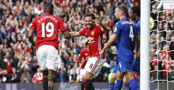 Chấm điểm MU 4-1 Leicester: Mata sáng nhất