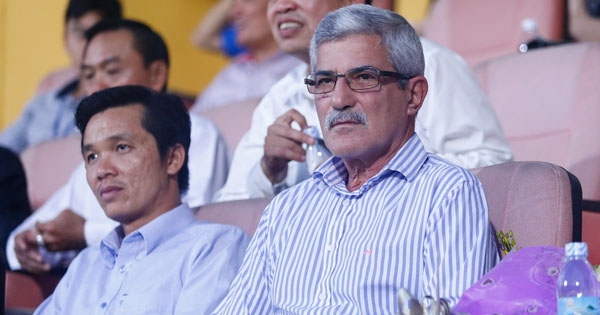 HLV Calisto từ chối đề nghị ‘khủng’ từ B.Bình Dương