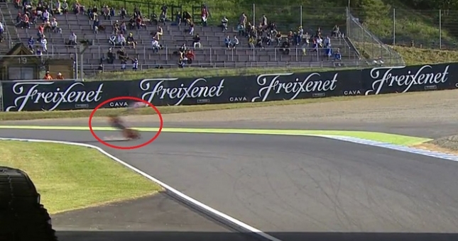 Dani Pedrosa gặp tai nạn kinh hoàng tại Japanese GP