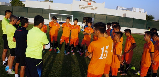 U19 Việt Nam vs U19 UAE: Bất ngờ thứ 2? - 20h30, 17/10