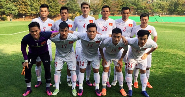 Văn Quyết lập cú đúp, ĐT Việt Nam thắng cách biệt Seoul