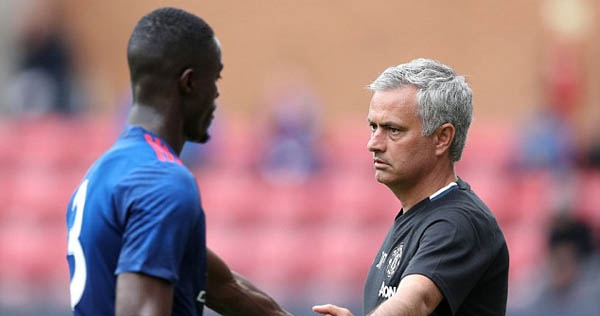 Tin tức MU: HLV Mourinho nhận tin không vui từ Eric Bailly
