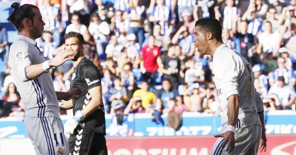 Ronaldo lập hattrick, Real ngược dòng hạ Alaves