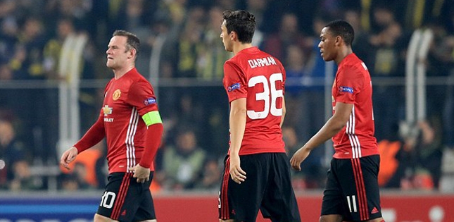 Chấm điểm Fenerbahce 2-1 MU: Sự trở lại của Rooney