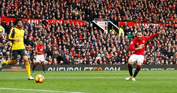 Man Utd chia điểm đáng tiếc trước Arsenal