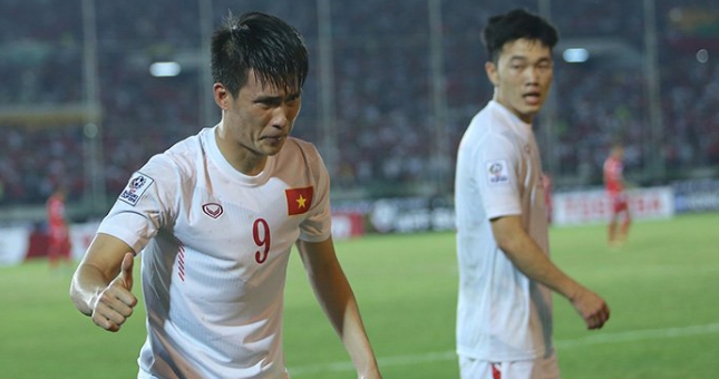 Công Vinh khiêm tốn sau khi sắm vai người hùng của ĐT Việt Nam