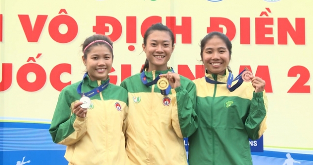 Lê Tú Chinh giành 4 HCV, thống trị cự ly ngắn giải VĐQG 2017