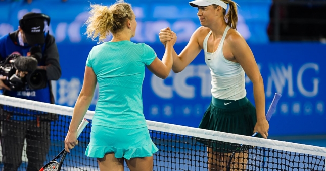 Sharapova lỡ đại chiến với Halep tại chung kết Shenzhen Open