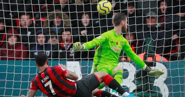 Nhắm tiền đạo 'hạng 2', MU vẫn phải cạnh tranh dữ dội