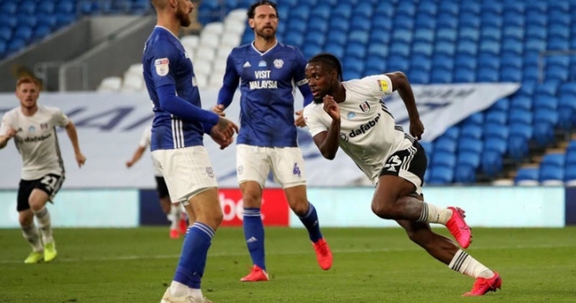 Kết quả play-off Ngoại hạng Anh: Thua Cardiff, Fulham vẫn vào chung kết