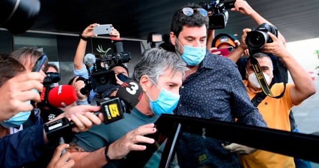 Bố Messi tiết lộ tương lai con trai trước cuộc gặp Bartomeu