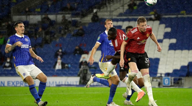 Kết quả vòng 4 cúp Liên đoàn Anh: MU, Man City tiến bước