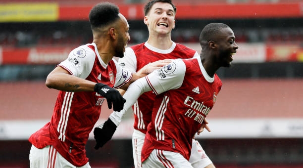 Nhọc nhằn hạ Sheffield, Arsenal tiến thẳng vào top 4