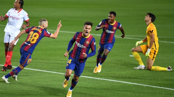 Barca chia điểm với Sevilla trên sân nhà