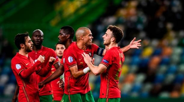 Vắng Ronaldo, Bồ Đào Nha đại thắng nhờ dàn sao Premier League