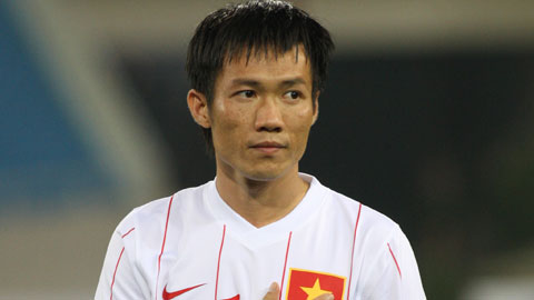 Nhà vô địch AFF Cup 2008 tiết lộ sự thật vụ 'quỳ lạy xin rời ĐTVN'