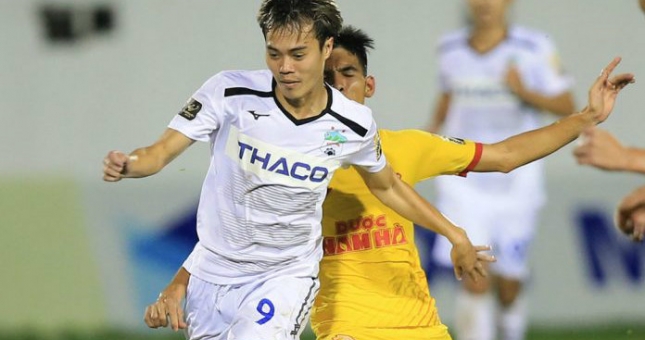 Văn Thanh lóe sáng giúp HAGL thắng nghẹt thở Nam Định