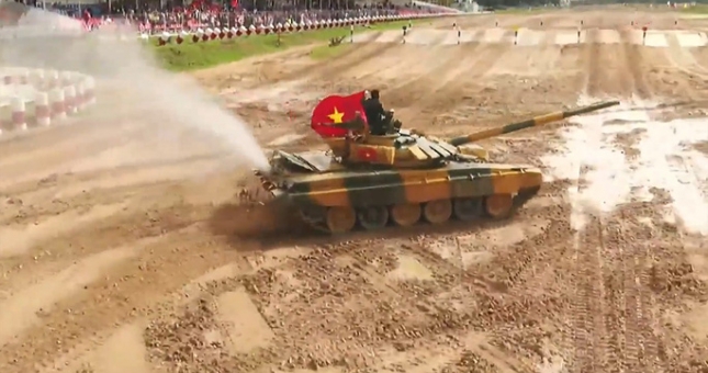 Đội xe tăng Việt Nam giành thành tích khả quan ở bán kết Army Games