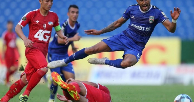 Đánh bại Bình Dương, Viettel xây chắc ngôi đầu V-League 2020